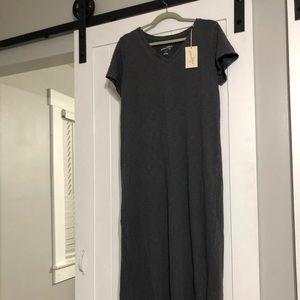 Universal Thread Maxi Short Sleeve Tshirt dress
